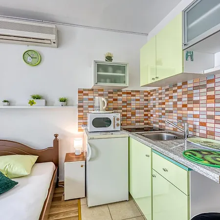 Studio Apartmani Ivanda Makarska Exterior photo