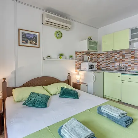 Studio Apartmani Ivanda Makarska Exterior photo