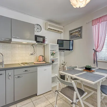 Studio Apartmani Ivanda Makarska Exterior photo