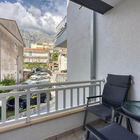 Studio Apartmani Ivanda Makarska Exterior photo