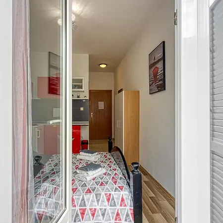 Studio Apartmani Ivanda Makarska Exterior photo