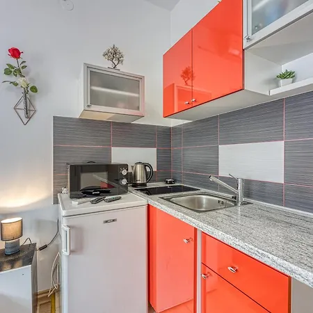 Studio Apartmani Ivanda Makarska Exterior photo
