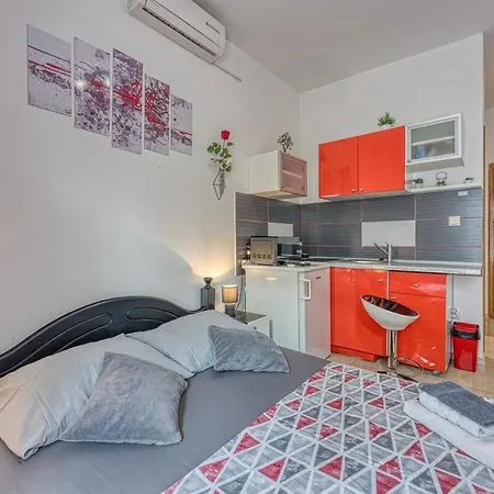 Studio Apartmani Ivanda Makarska Exterior photo