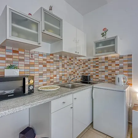 Studio Apartmani Ivanda Makarska Exterior photo