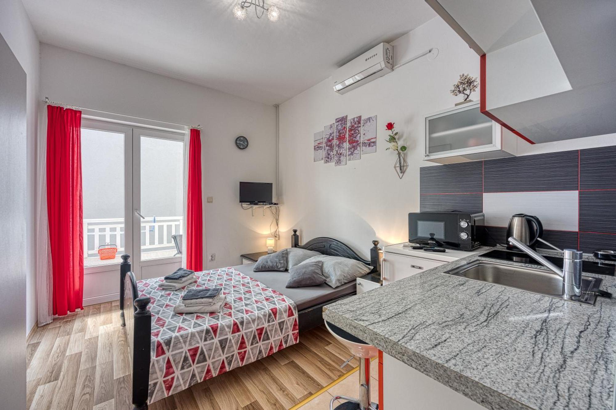 Studio Ivanda Apartment *
