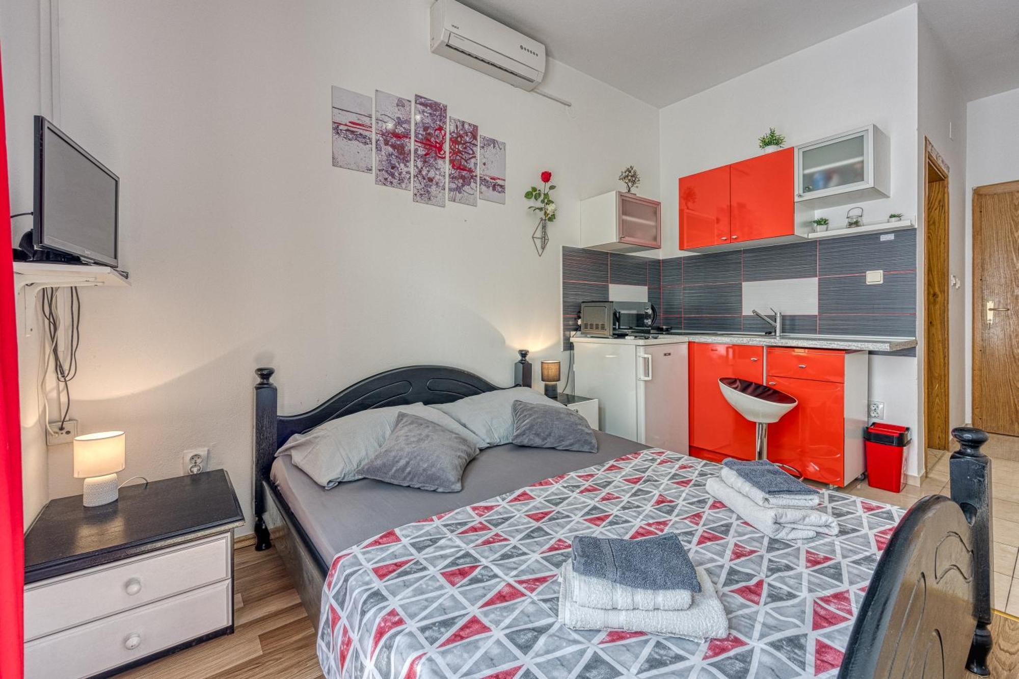 Apartment Studio Ivanda