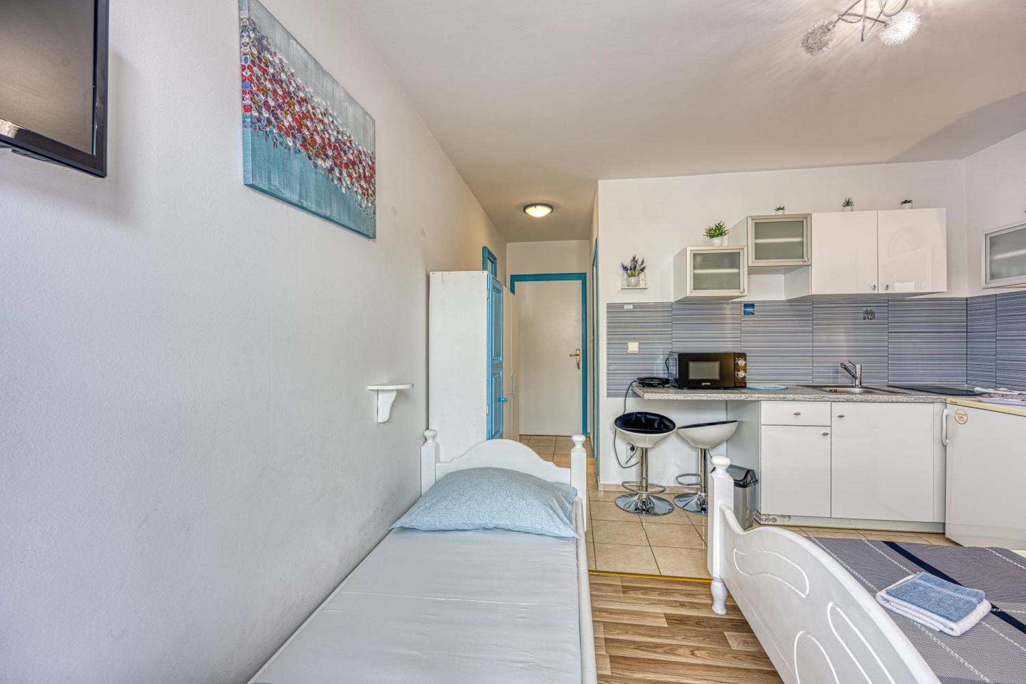 Apartment Studio Ivanda